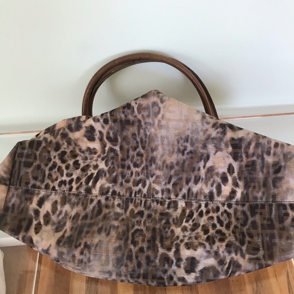 Fendi Shoulder Animal Print Bag - Picture 5 of 8
